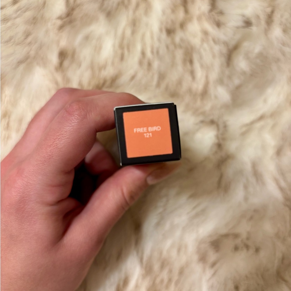 NWT NARS Powermatte Lipstick - Free Bird - Picture 4 of 6